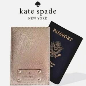 Kate Spade Women Leather Metallic Rose Gold Travel Passbook Cover Holder NWOT